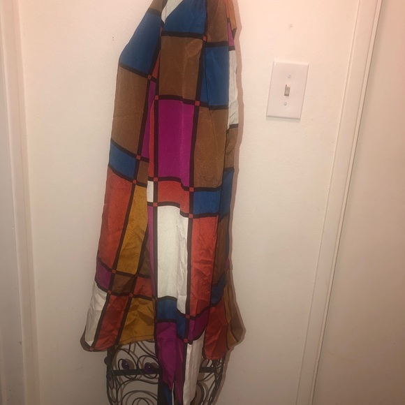 Color block long sleeve blouse - Picture 6 of 6